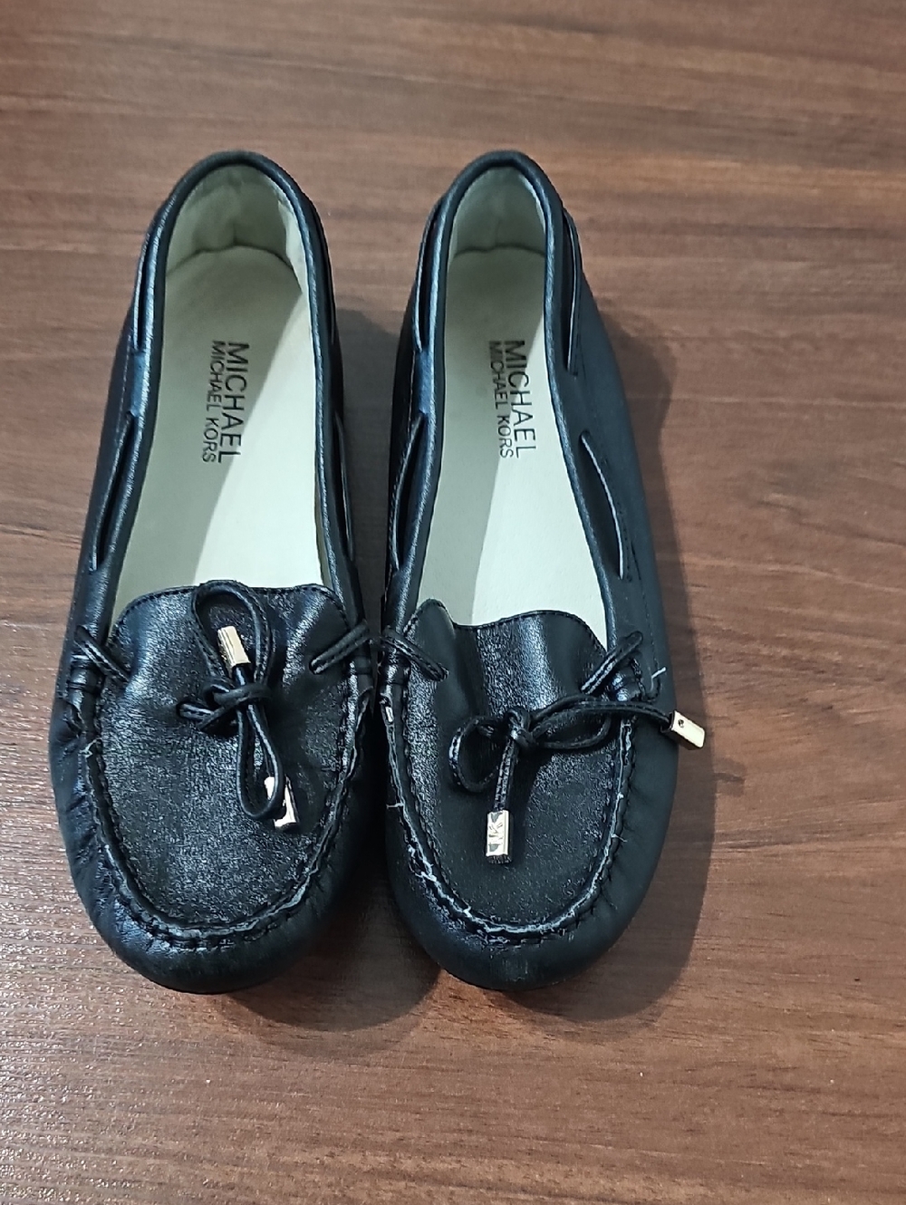 Michael Kors Black Leather Knot-Detail Driving Loafers